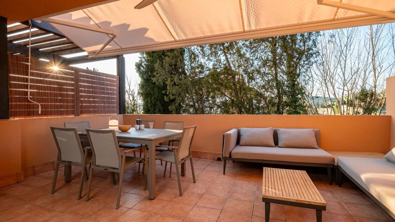 Photo of Outdoor in Albons