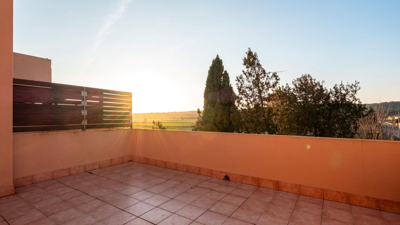 Photo of Patio Balcony in Albons