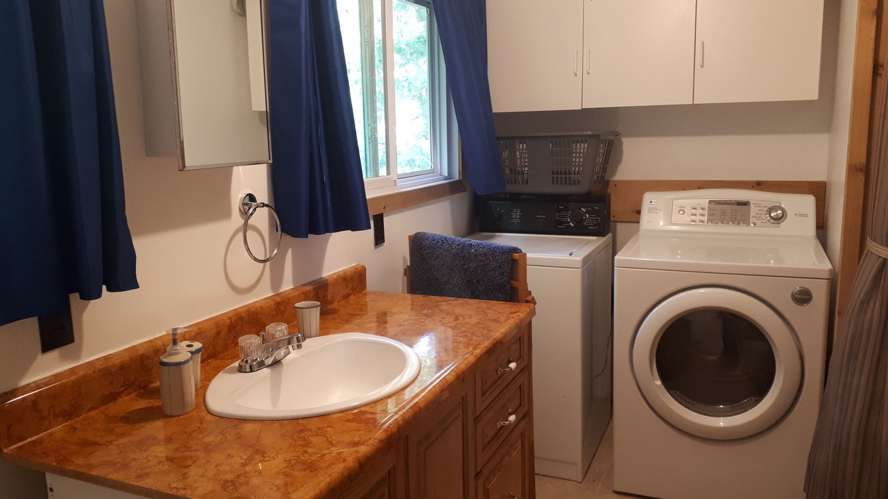 Photo of Bathroom in Val-des-Monts