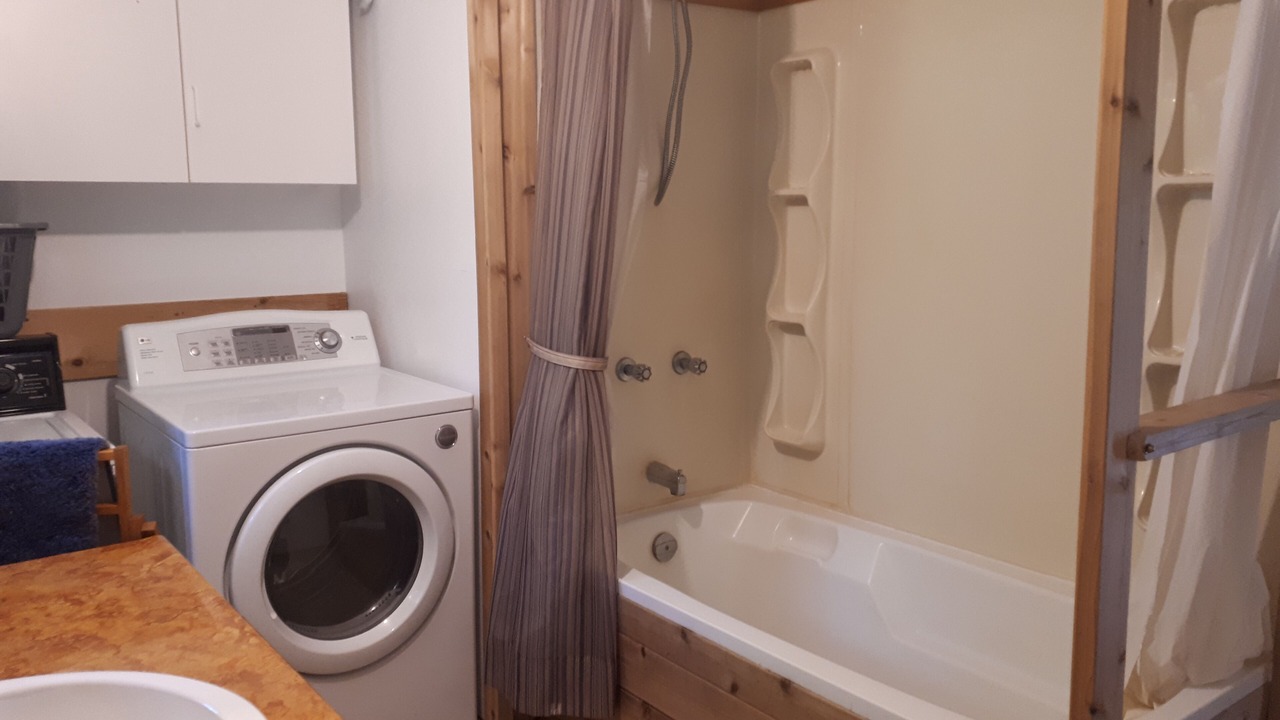 Photo of Bathroom in Val-des-Monts