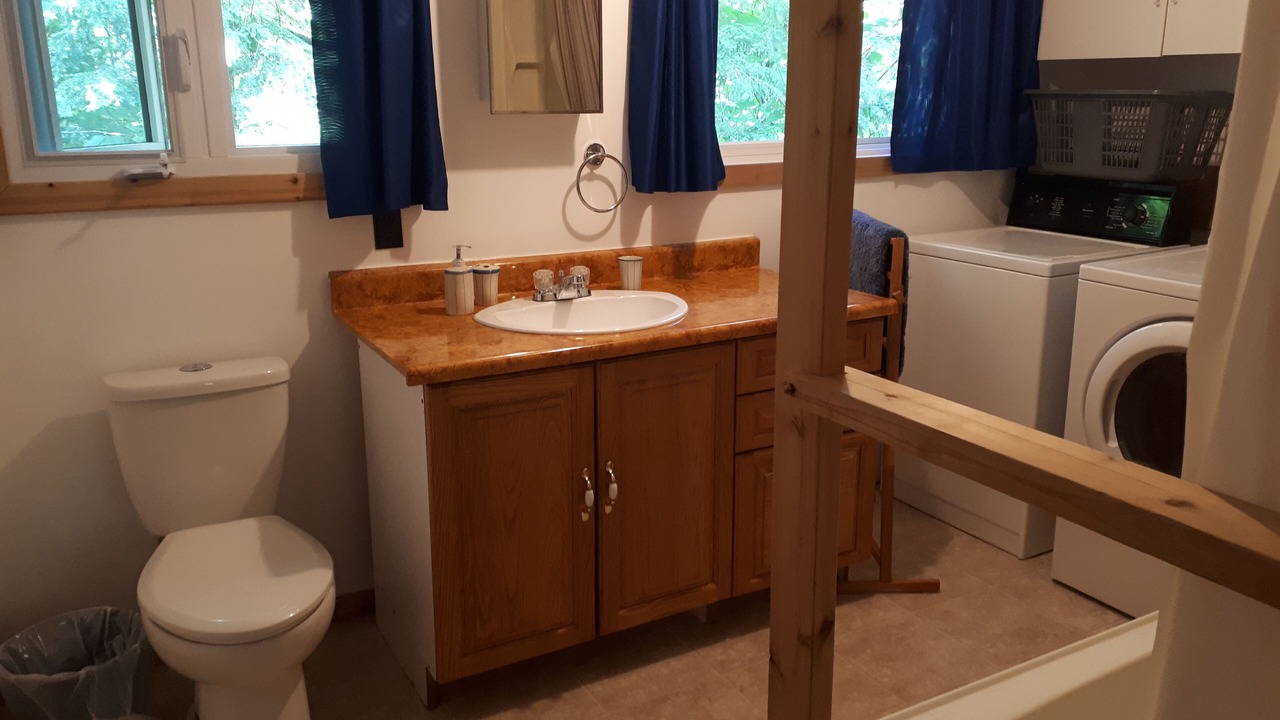 Photo of Bathroom in Val-des-Monts