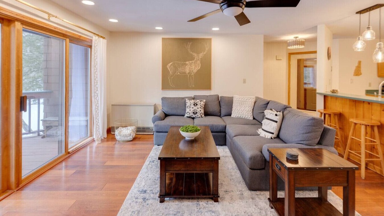 Photo of Livingroom in North Woodstock