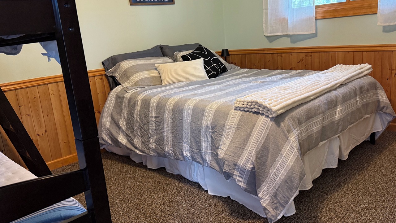 Photo of Bedroom in Galloway