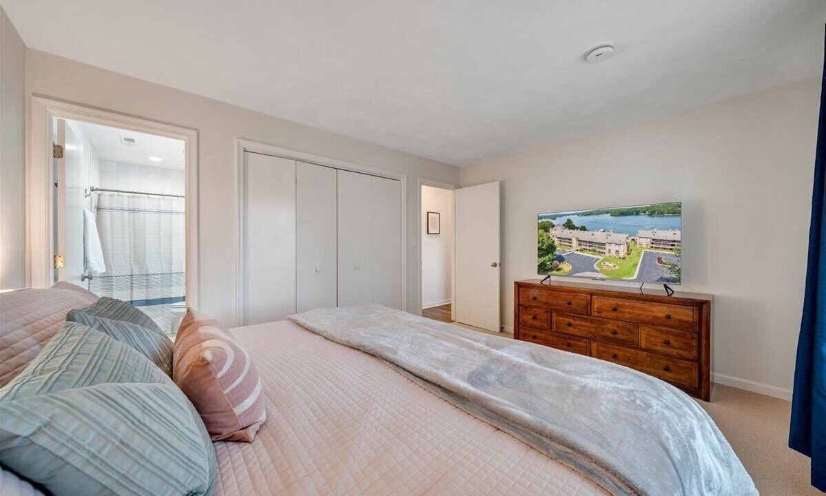 Photo of Bedroom in North Shore