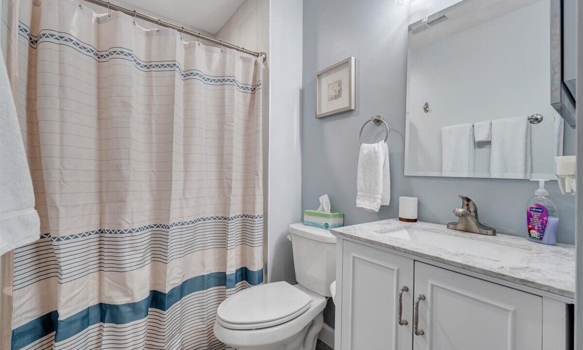 Photo of Bathroom in North Shore