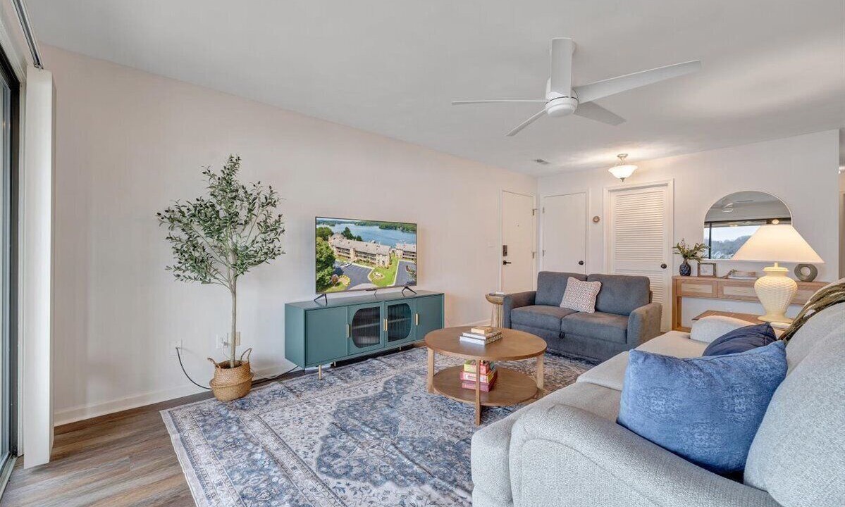 Photo of Livingroom in North Shore