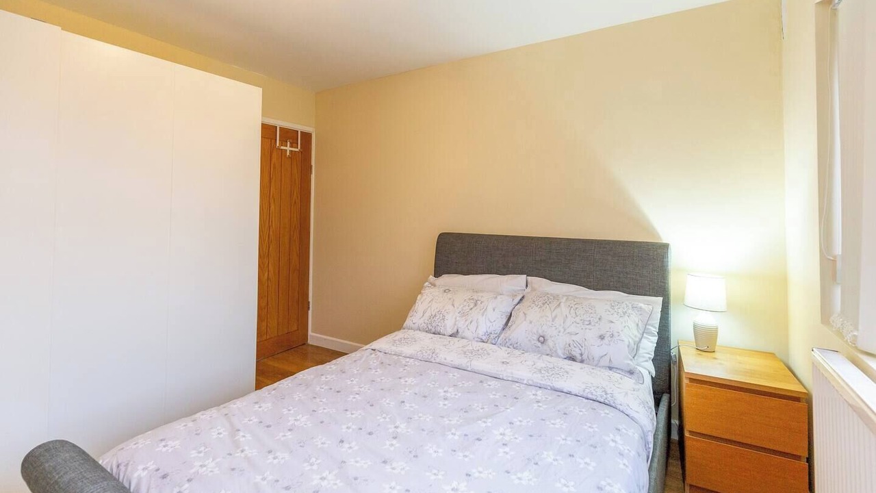 Photo of Others in Wootton