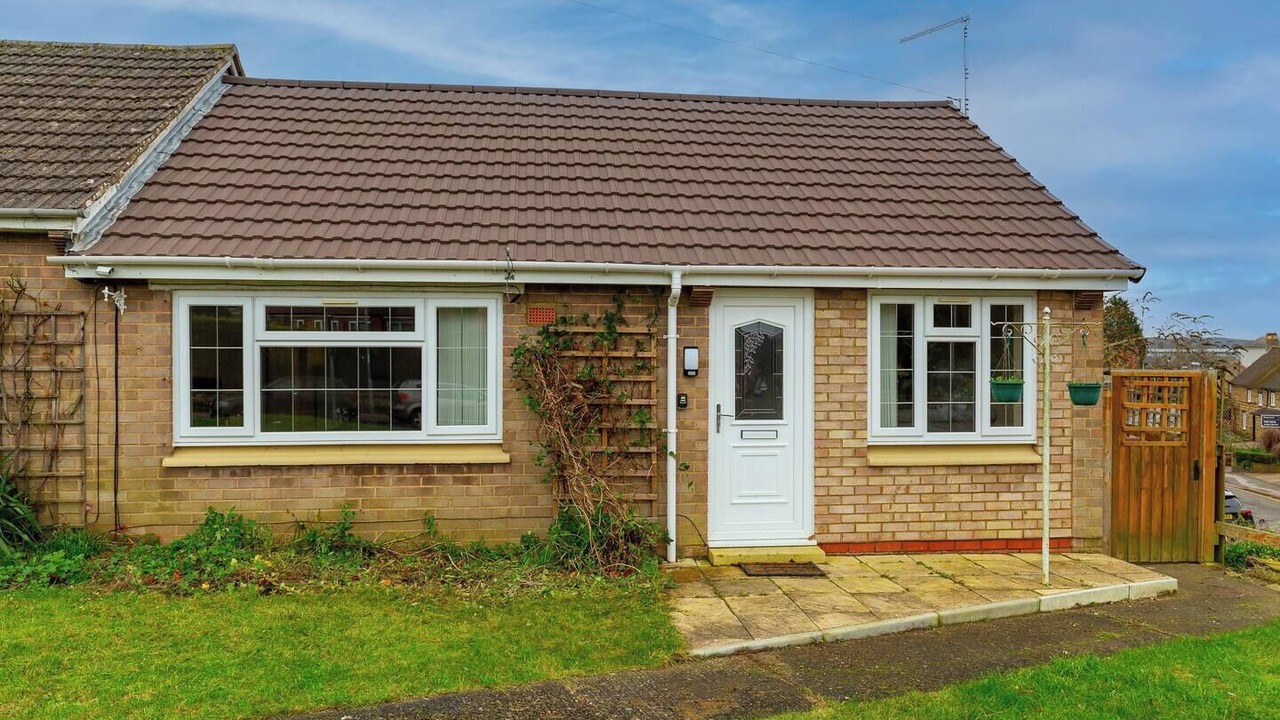 Photo of Others in Wootton