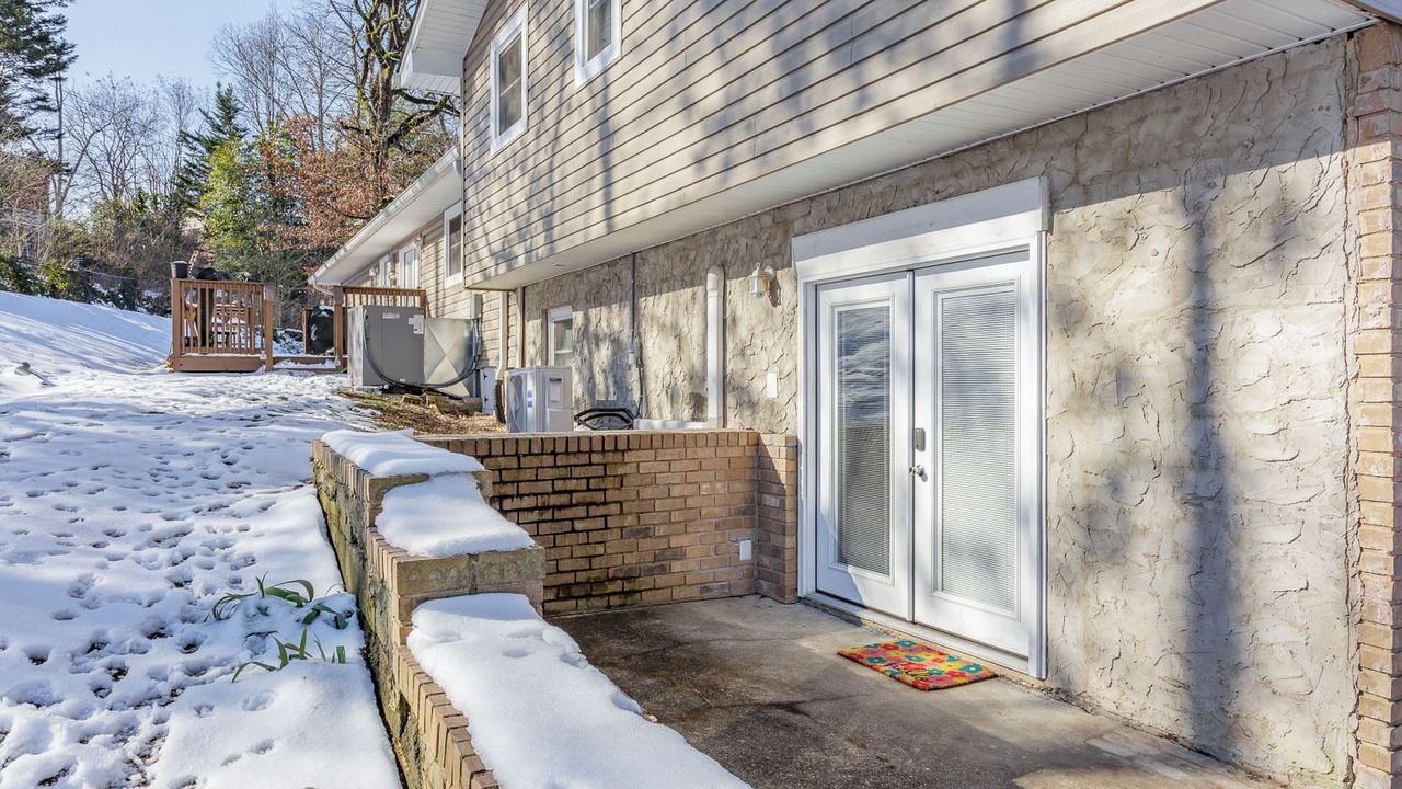 Photo of Patio Balcony in Lupton City