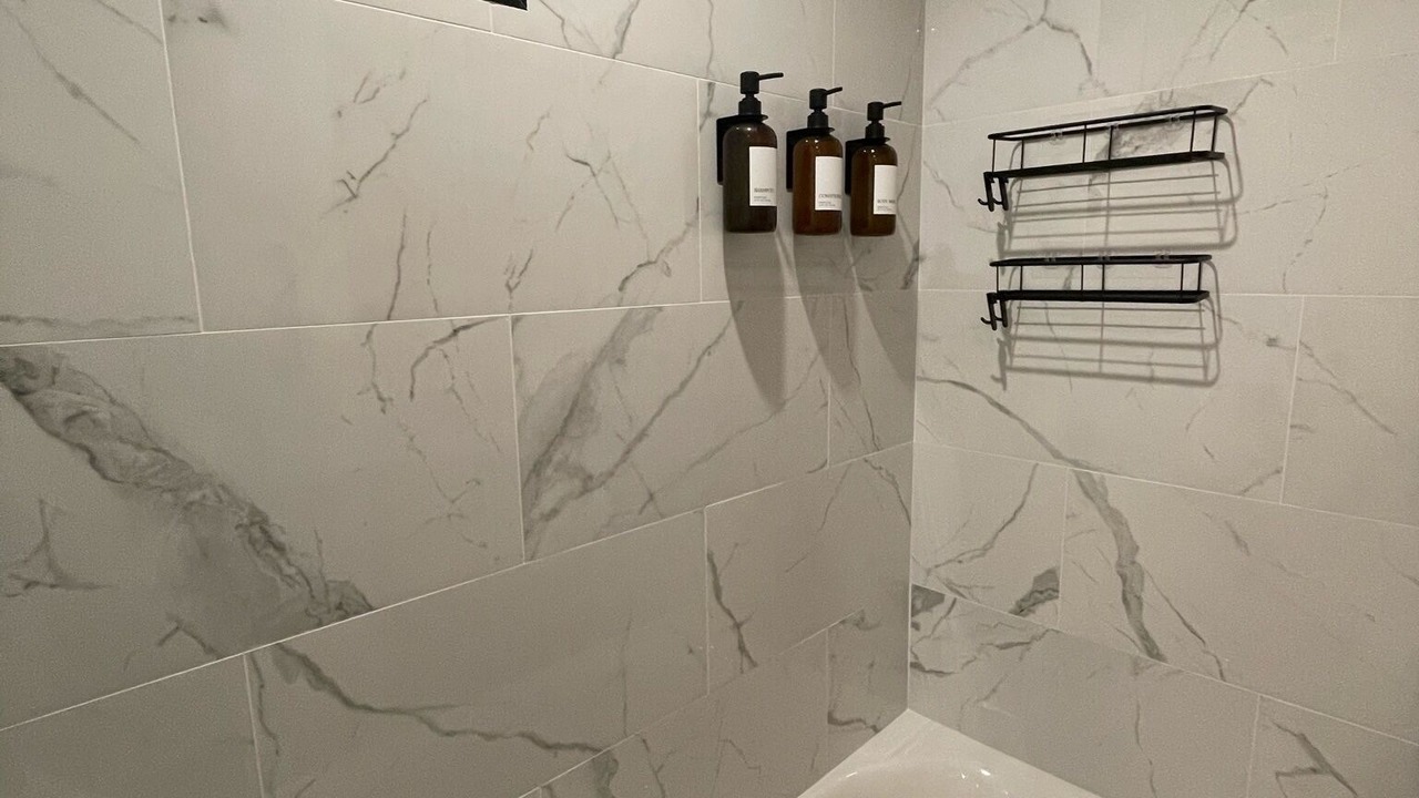 Photo of Bathroom in Fishers Landing