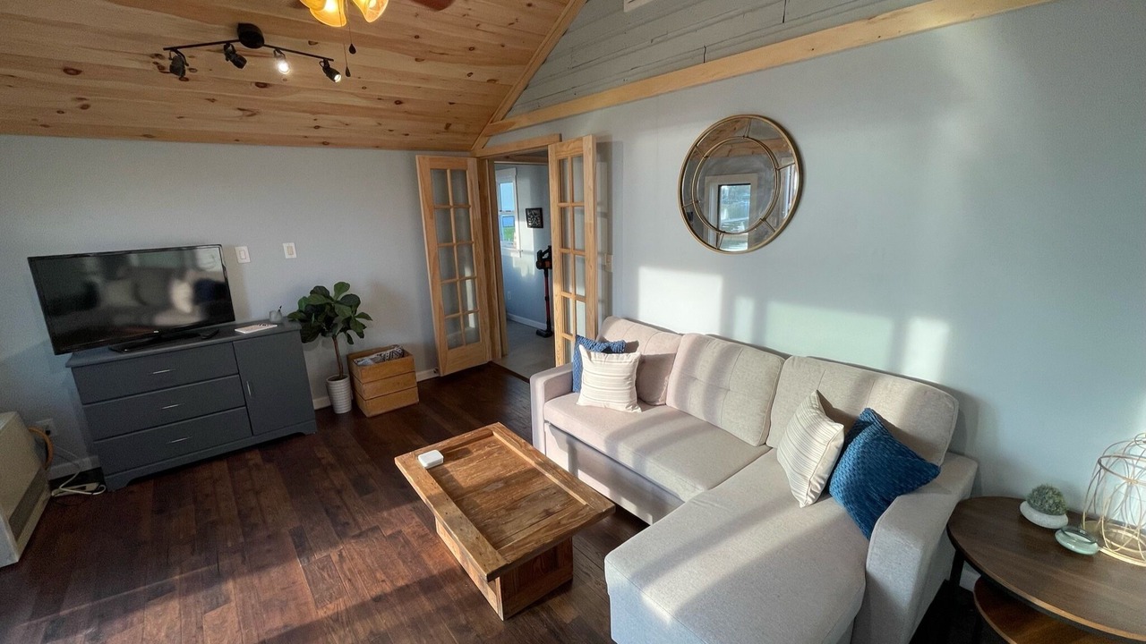 Photo of Livingroom in Fishers Landing