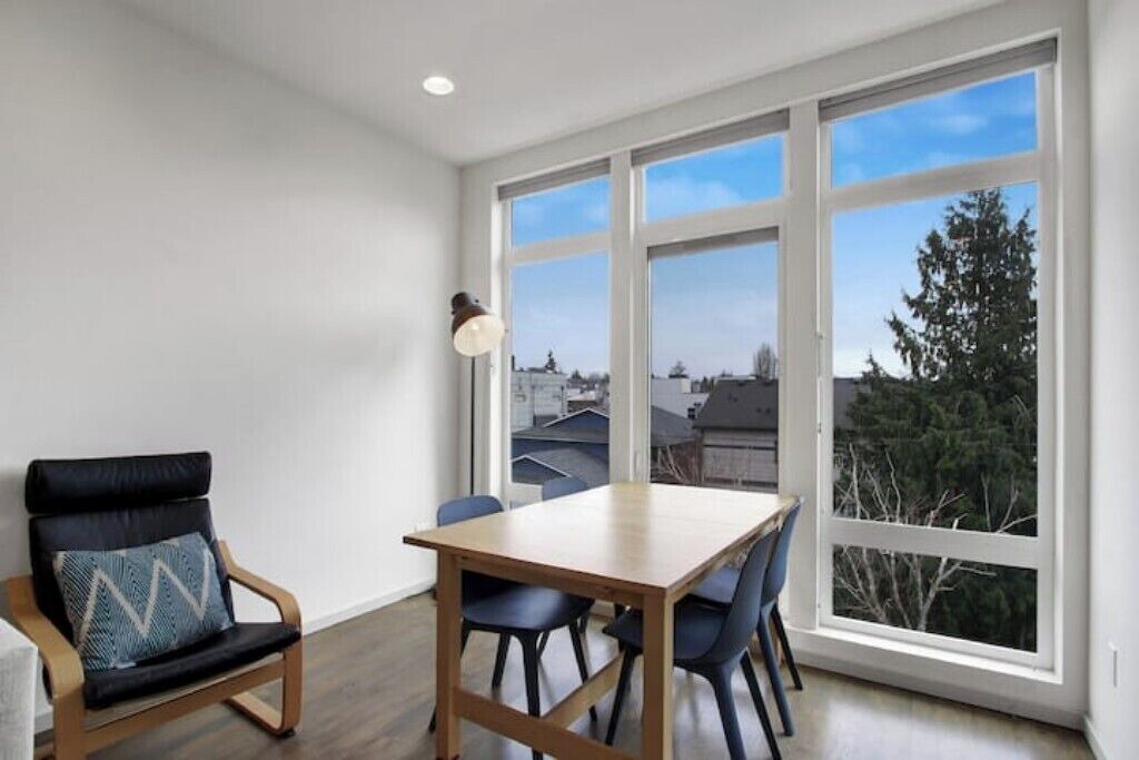 Photo of Others in Whittier Heights