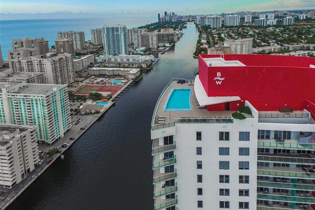 Photo of Outdoor in Hallandale Beach