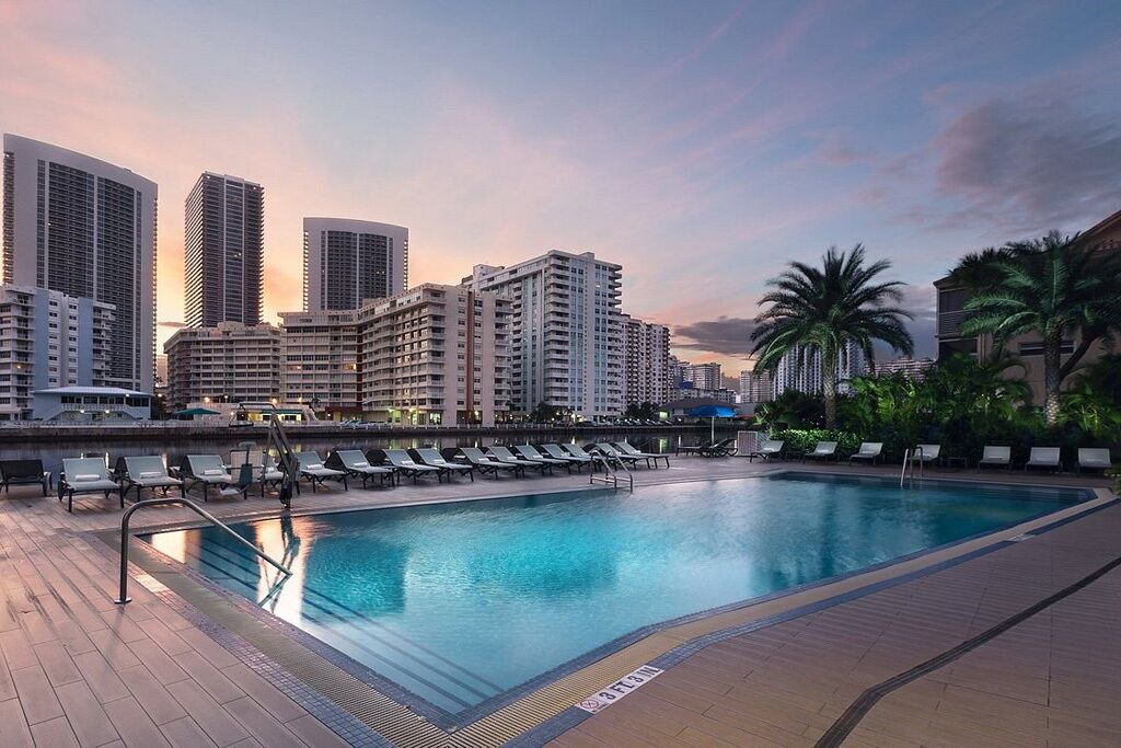 Photo of Outdoor in Hallandale Beach