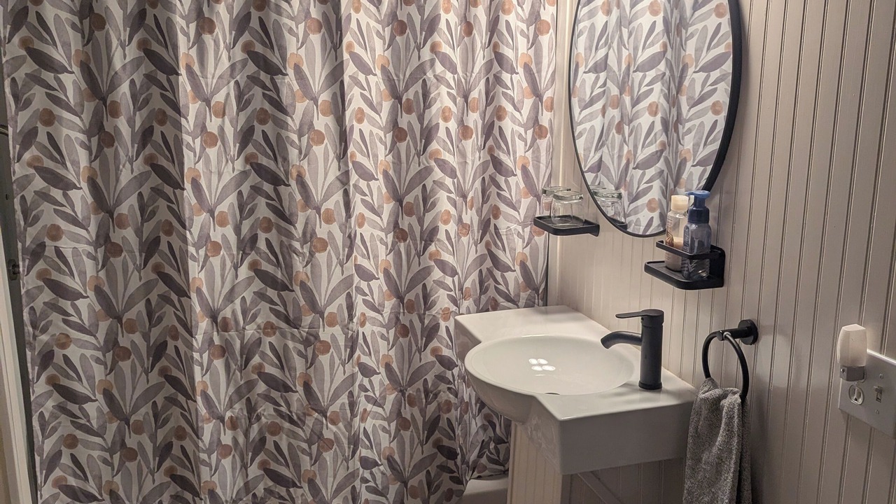 Photo of Bathroom in Wheatland