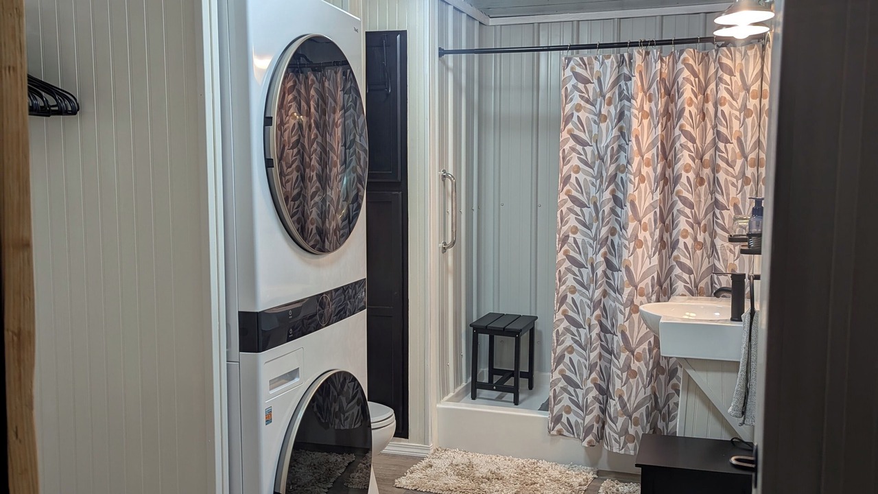 Photo of Bathroom in Wheatland