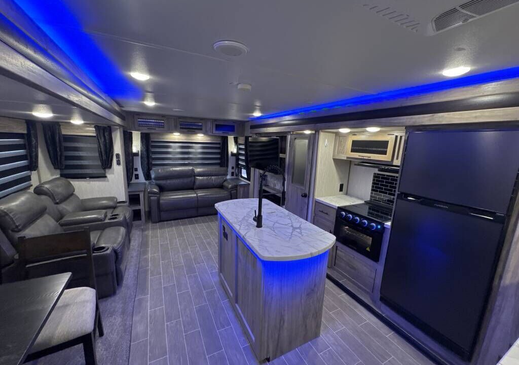 Photo of Others in Newhall