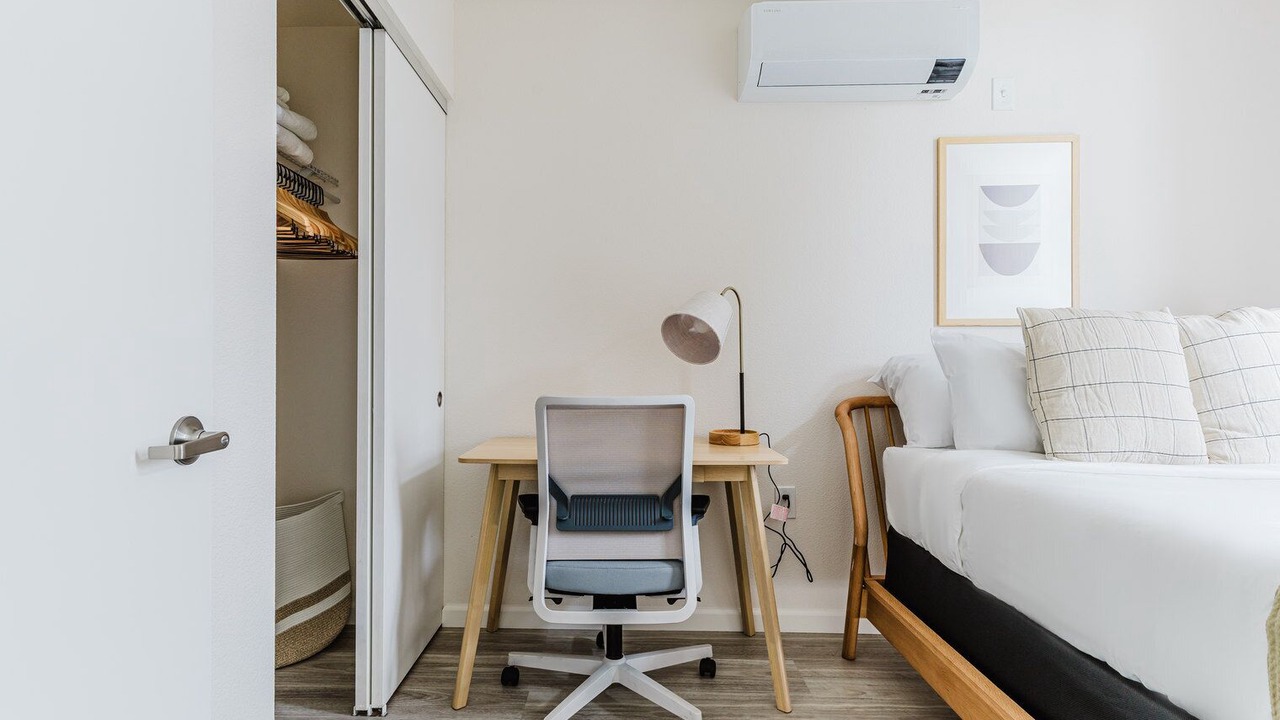 Photo of Bedroom in South Berkeley