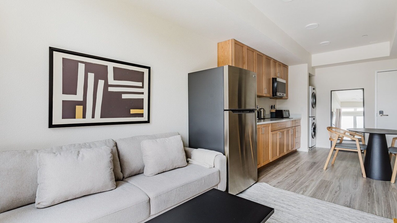 Photo of Livingroom in South Berkeley