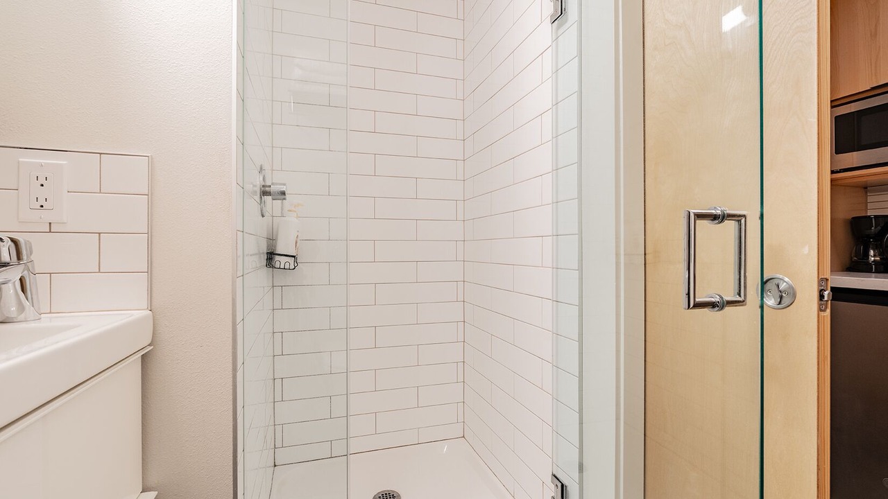 Photo of Bathroom in Yesler Terrace