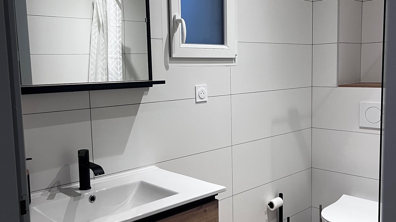 Photo of Bathroom in Brece