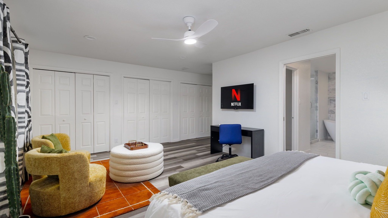 Photo of Bedroom in Hidden Creek