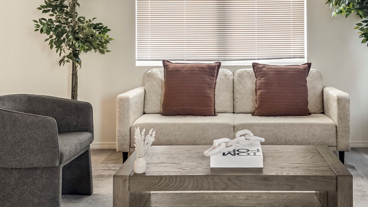 Photo of Livingroom in Mesa Del Sol Innovation Park