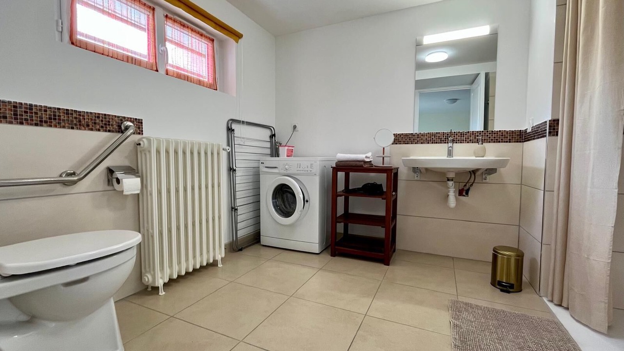 Photo of Bathroom in Chambray-les-Tours