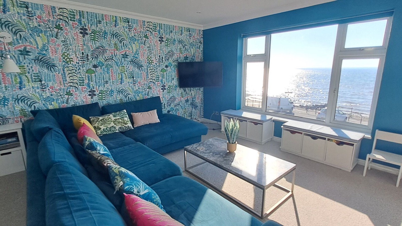 Photo of Livingroom in Netley