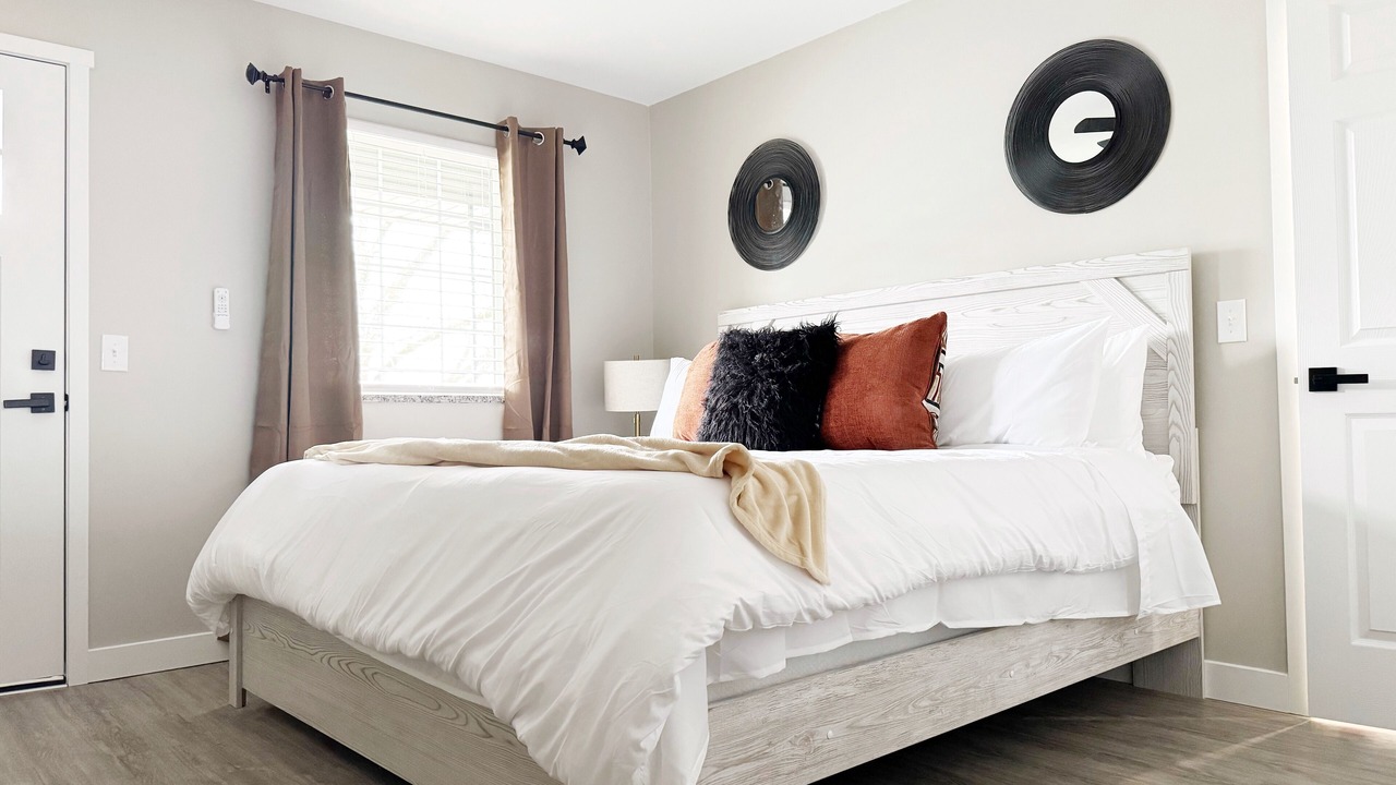 Photo of Bedroom in Newburgh