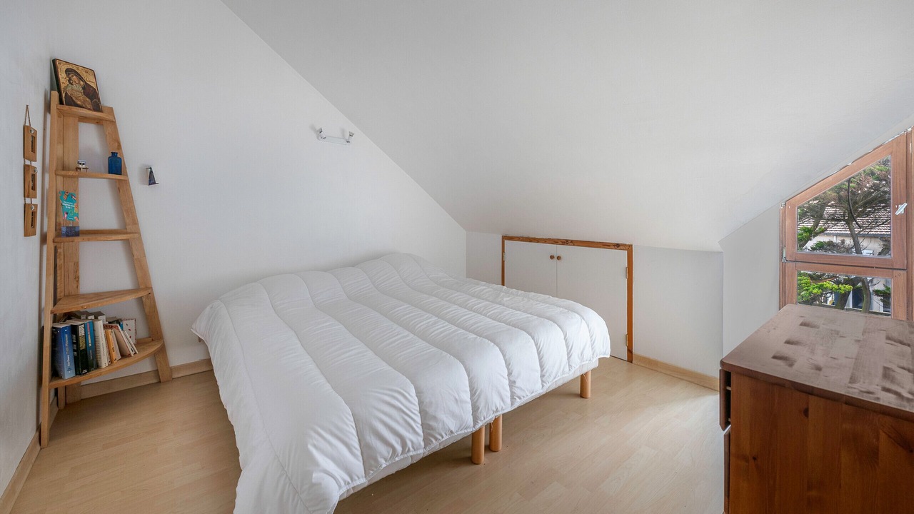 Photo of Bedroom in La Rogere