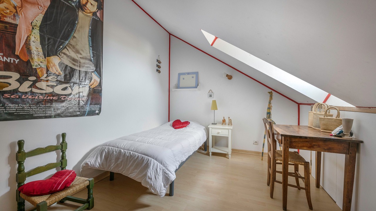 Photo of Bedroom in La Rogere
