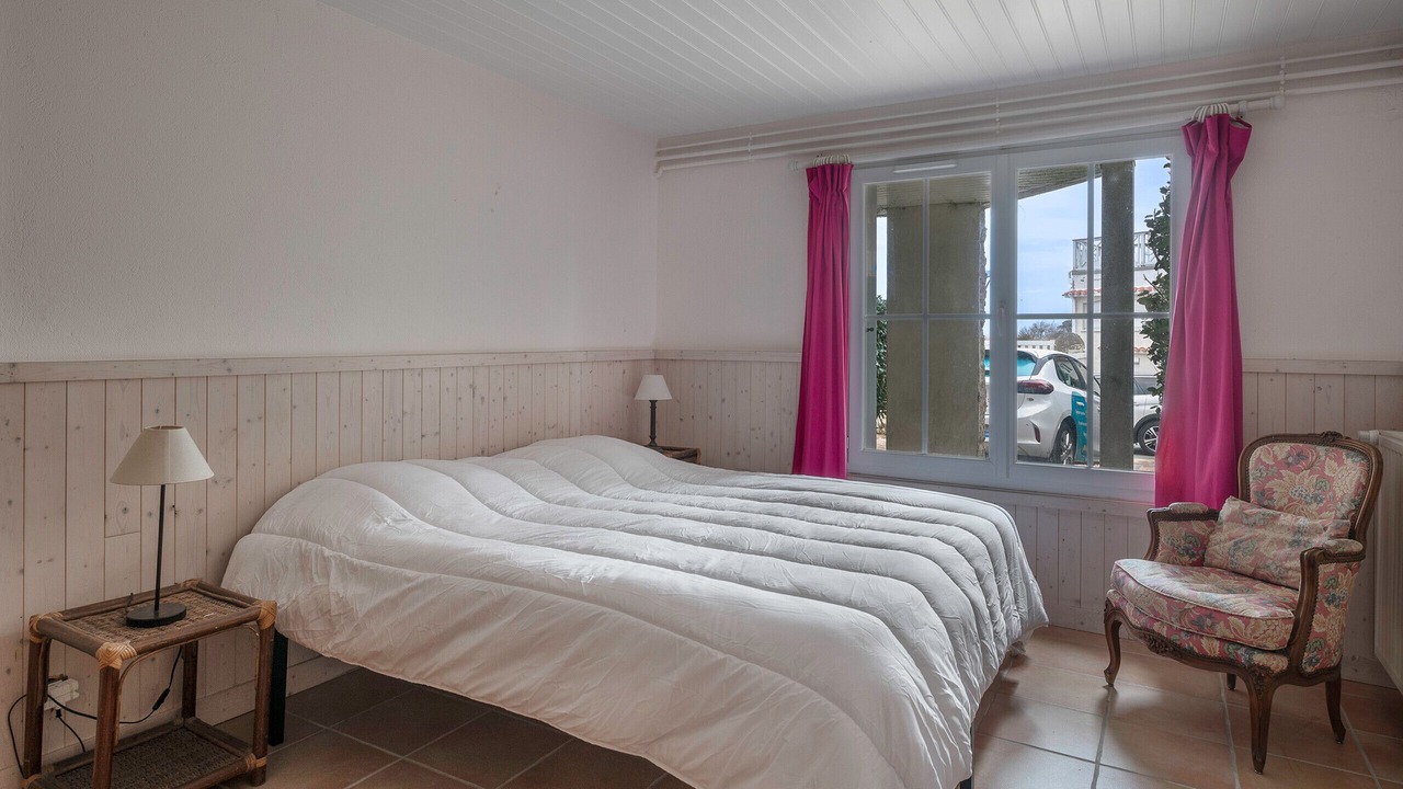 Photo of Bedroom in La Rogere