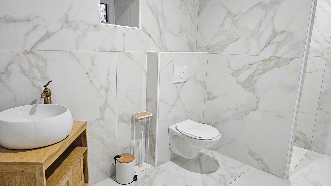 Photo of Bathroom in Couesmes-Vauce
