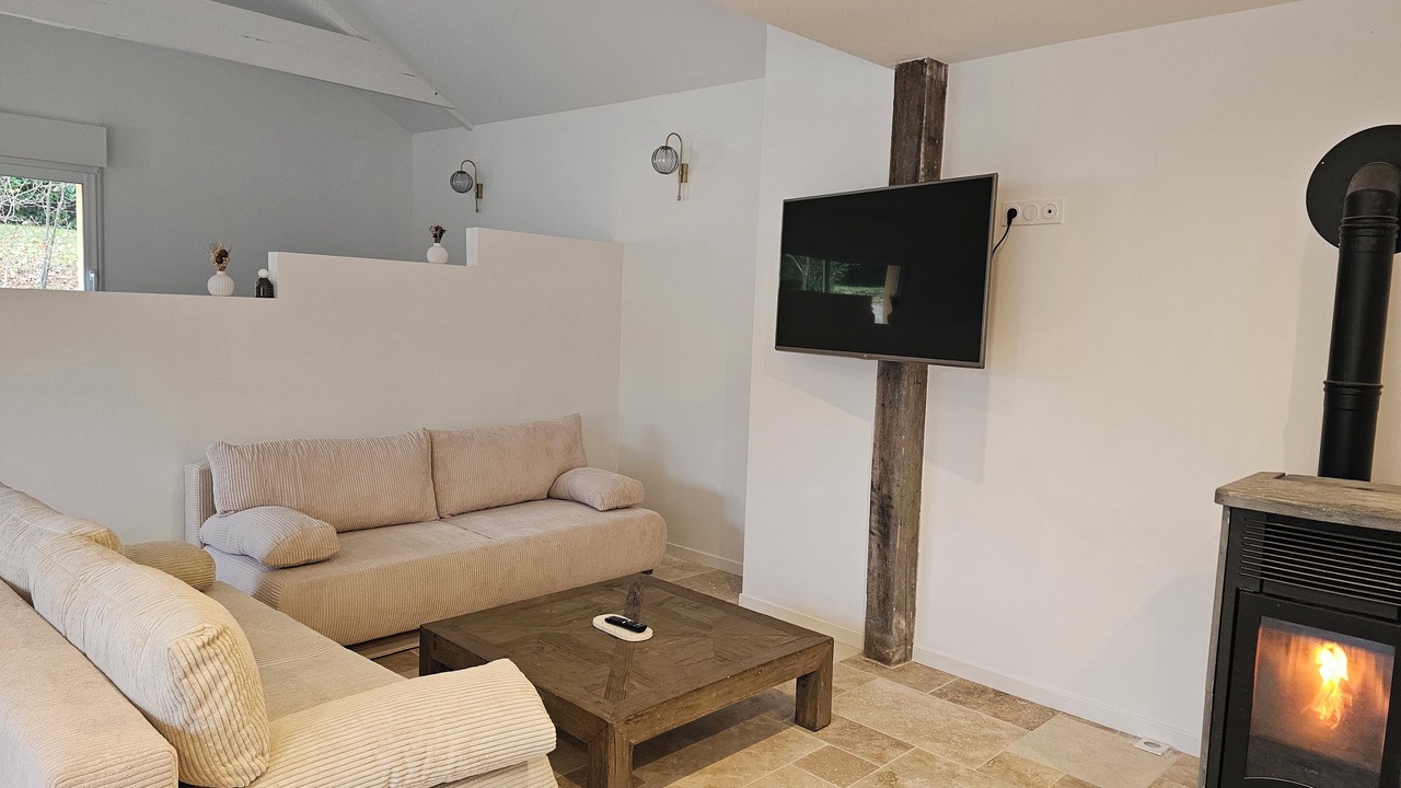 Photo of Livingroom in Couesmes-Vauce