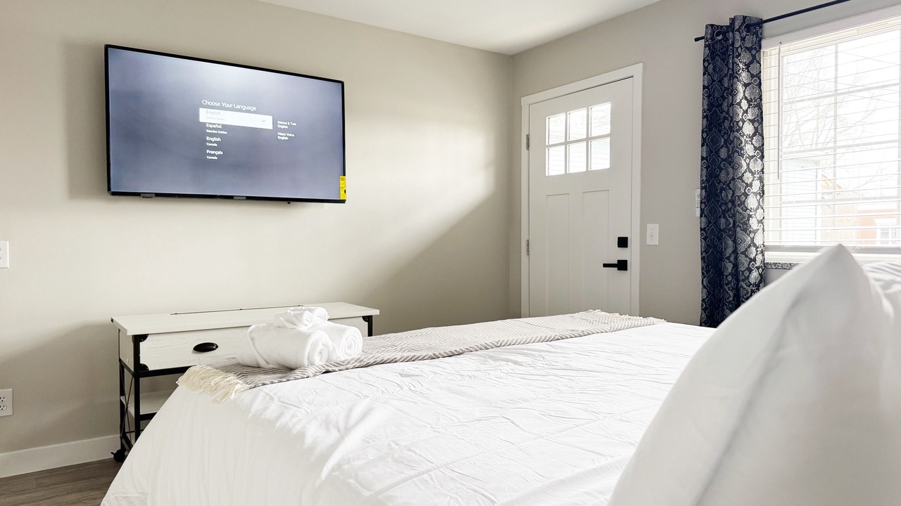 Photo of Bedroom in Newburgh