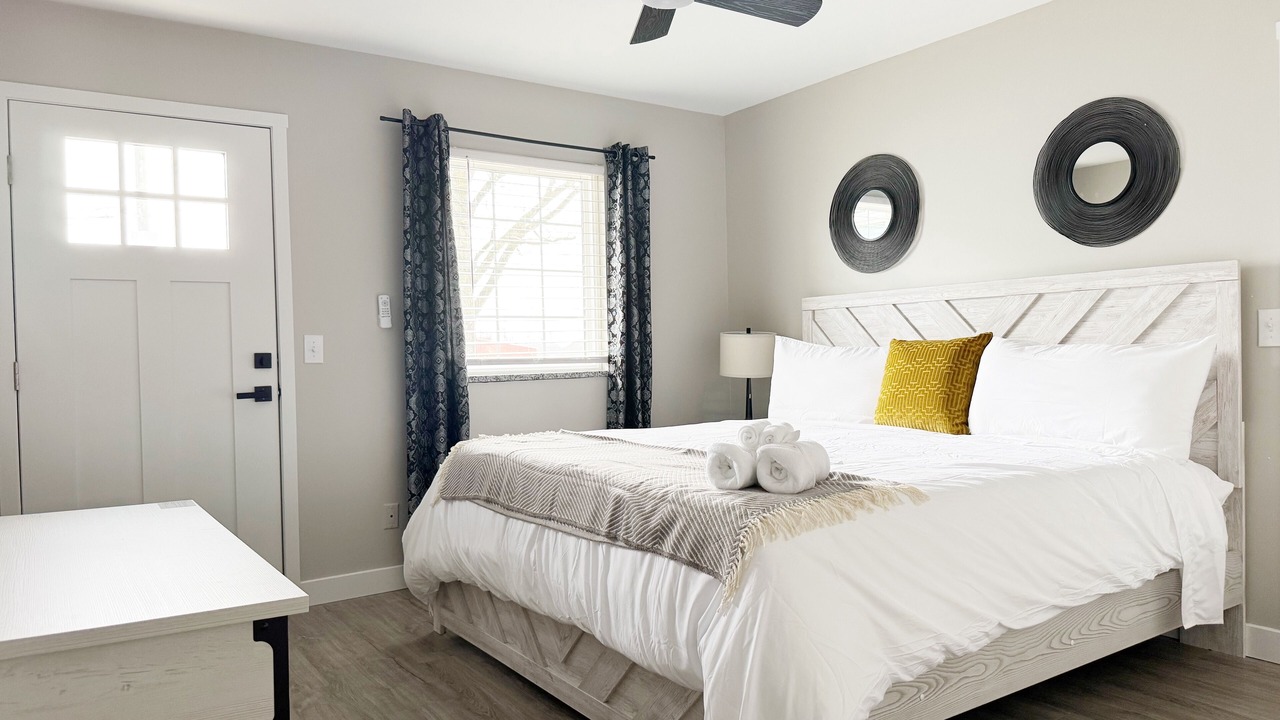Photo of Bedroom in Newburgh