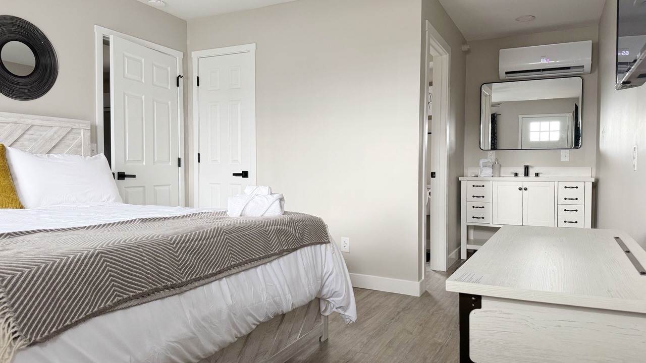 Photo of Bedroom in Newburgh