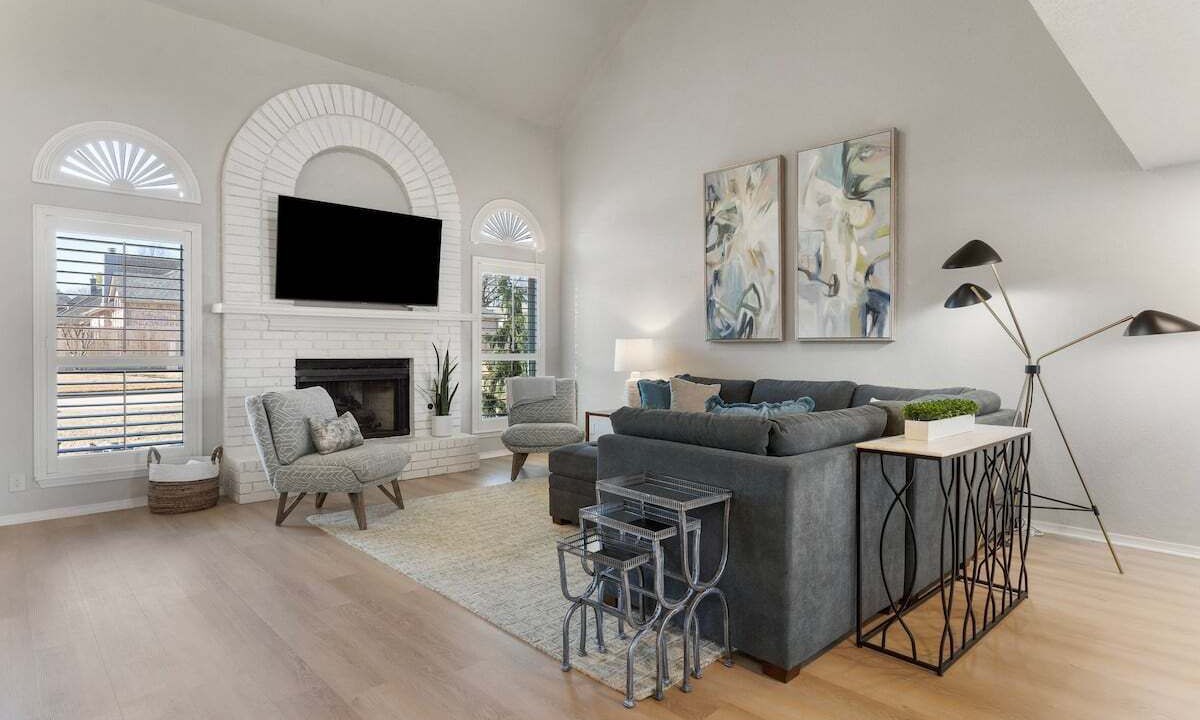 Photo of Livingroom in South Tulsa
