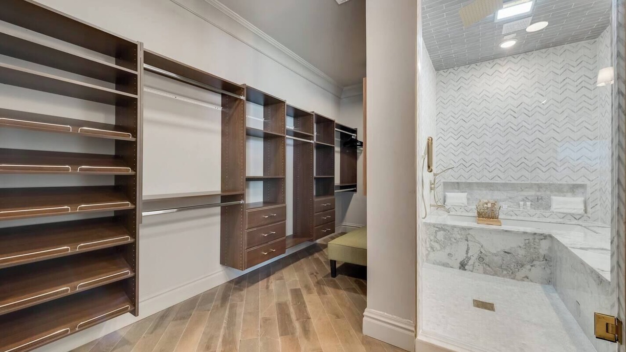 Photo of Bathroom in Junius Heights