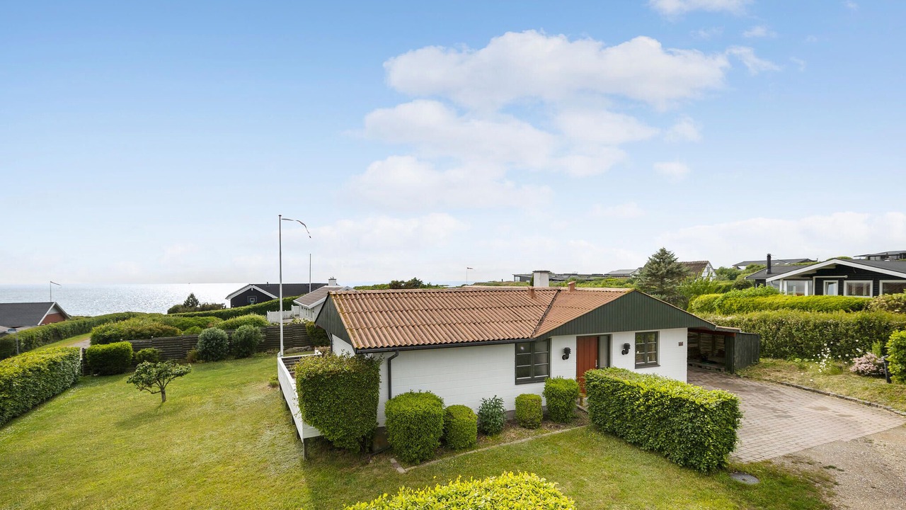 Photo of Others in Frolunde