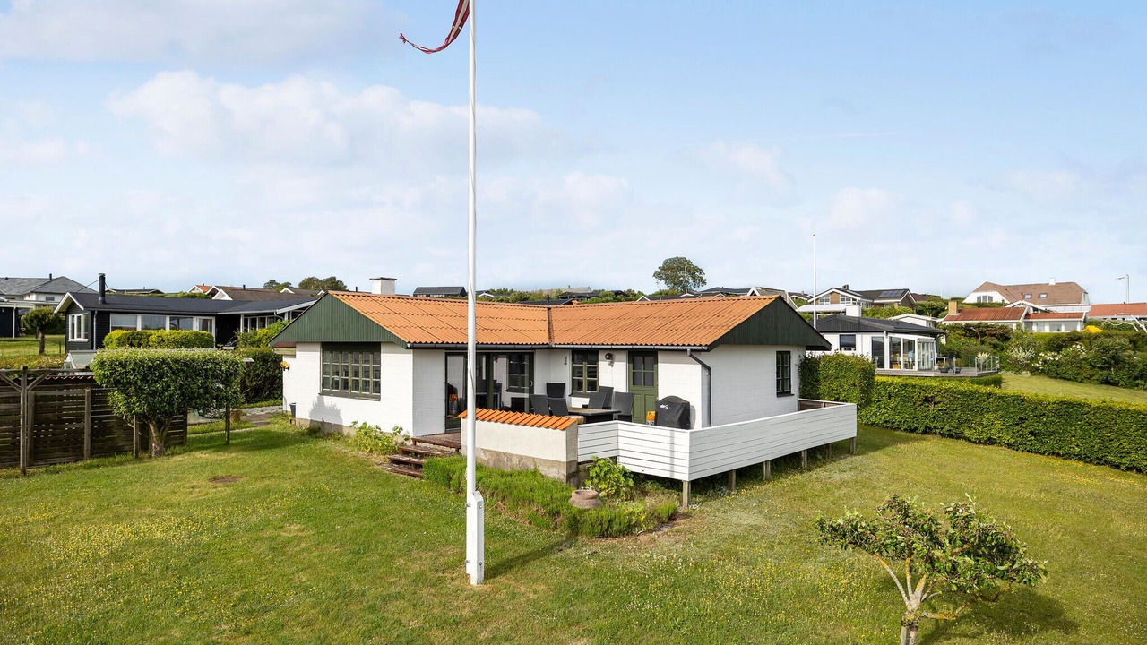 Photo of Others in Frolunde