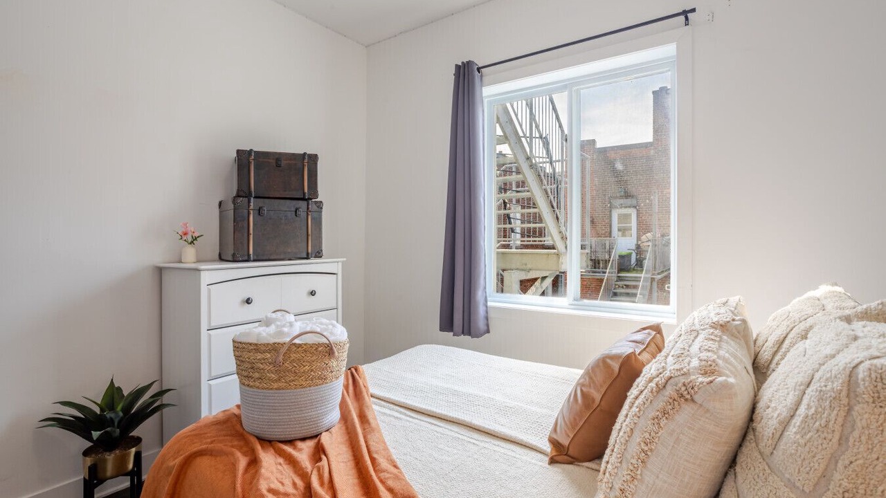 Photo of Bedroom in Pointe-Saint-Charles