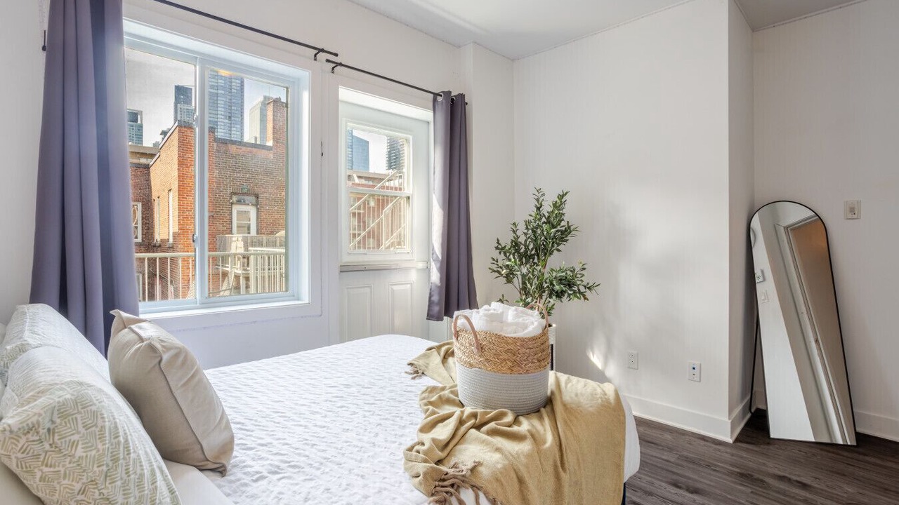 Photo of Bedroom in Pointe-Saint-Charles