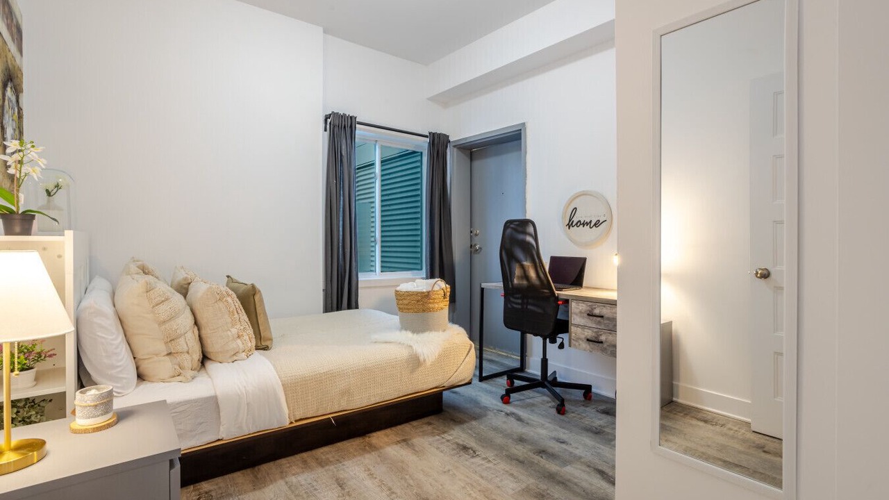 Photo of Bedroom in Griffintown