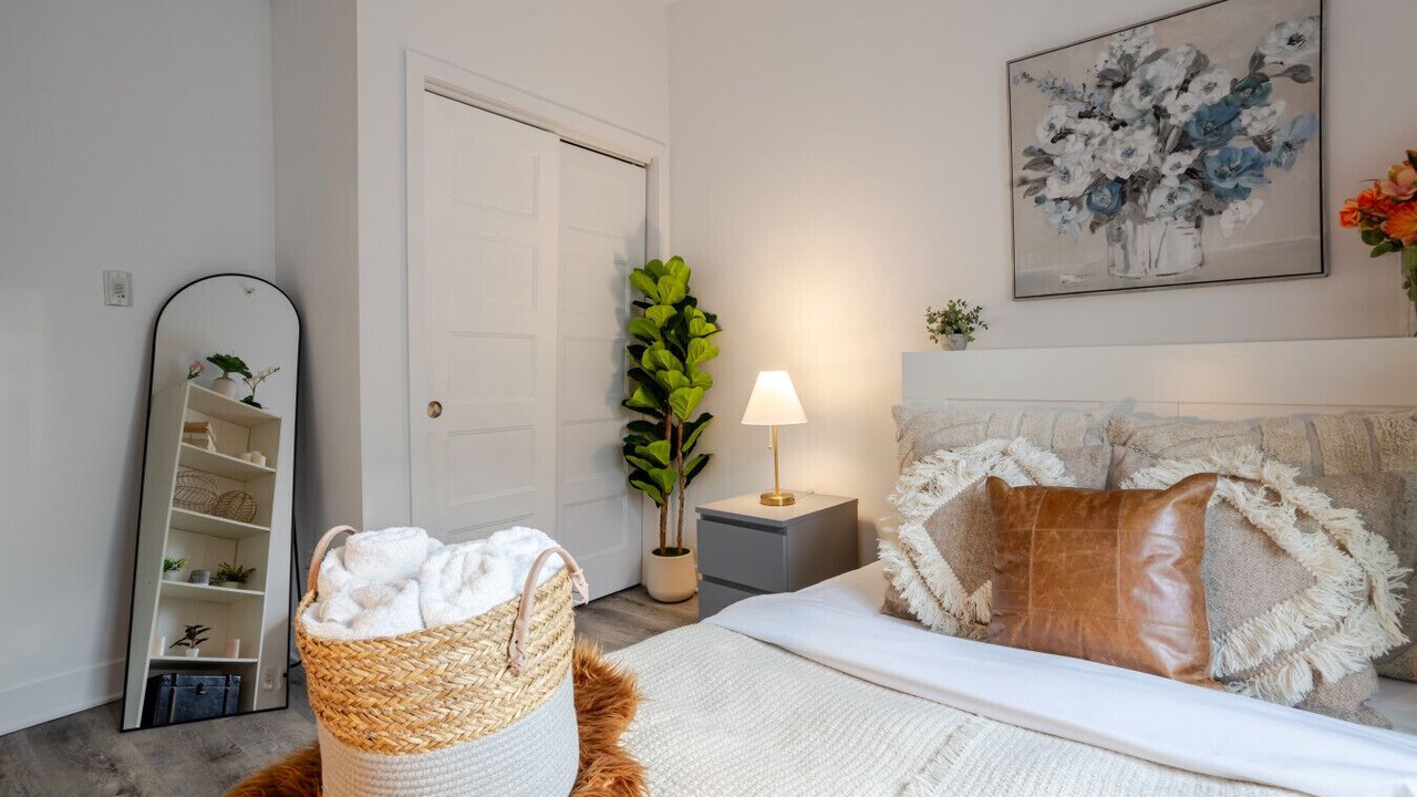 Photo of Bedroom in Griffintown