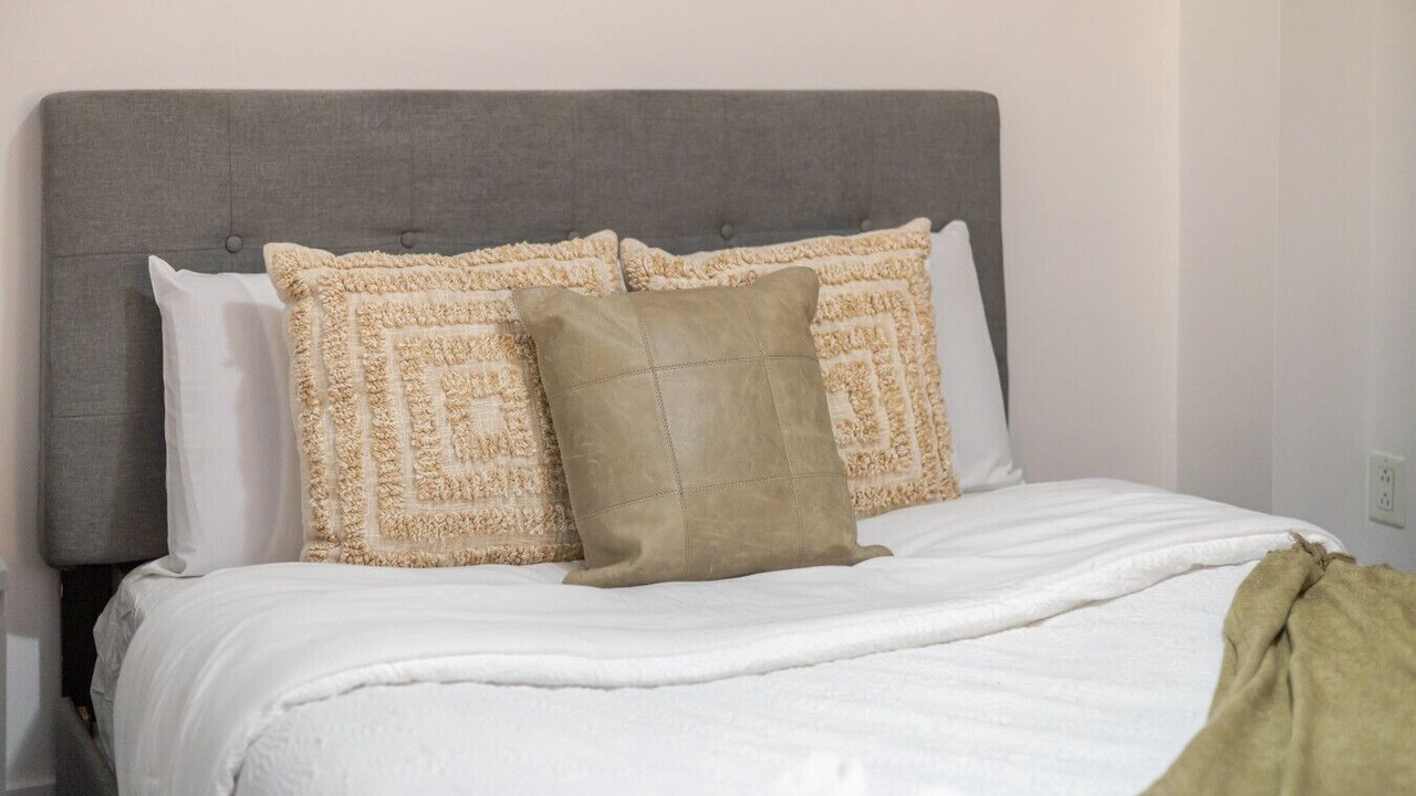 Photo of Bedroom in Griffintown