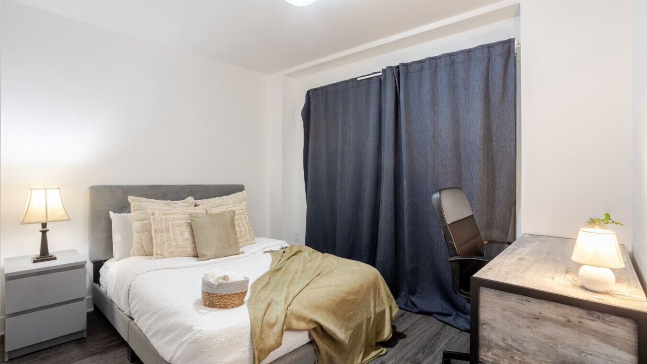 Photo of Bedroom in Griffintown