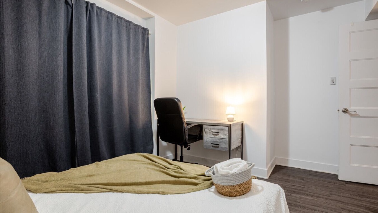 Photo of Bedroom in Griffintown