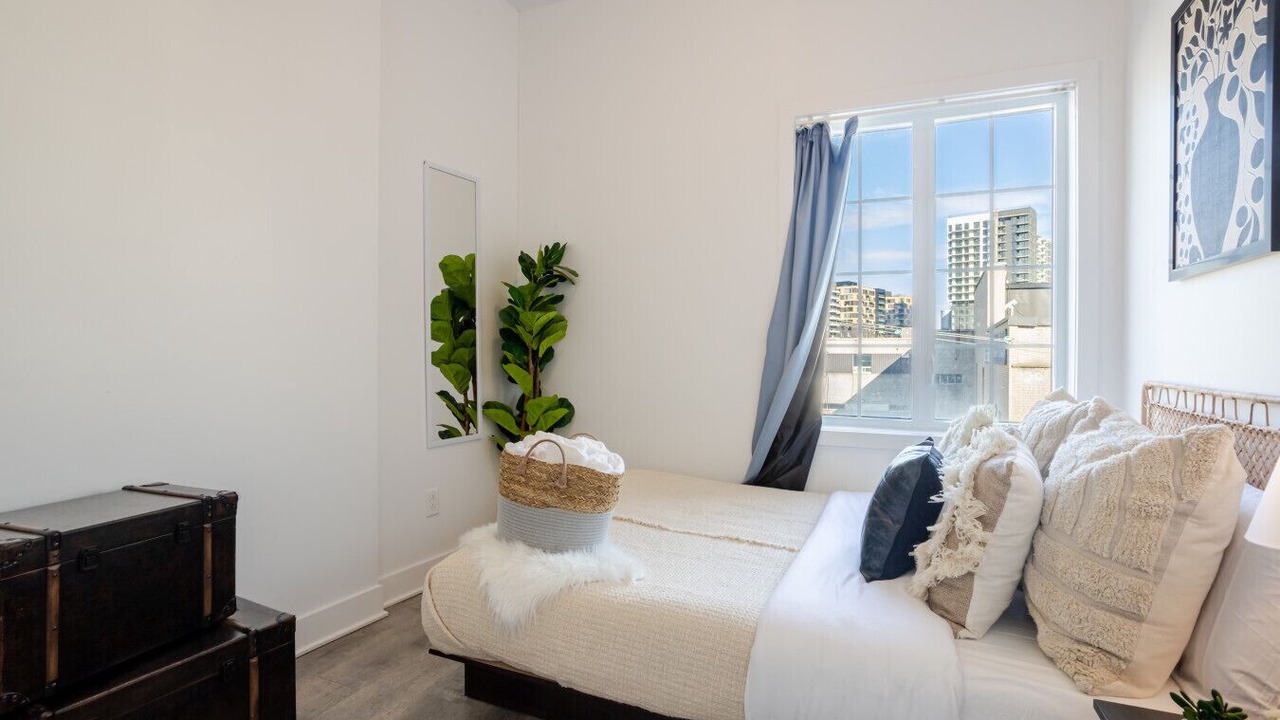 Photo of Bedroom in Griffintown